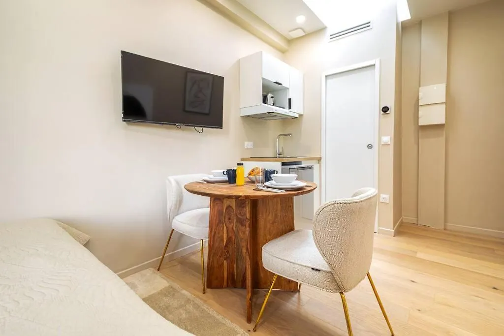 Studio Quartier Wagram Pereire باريس شقة